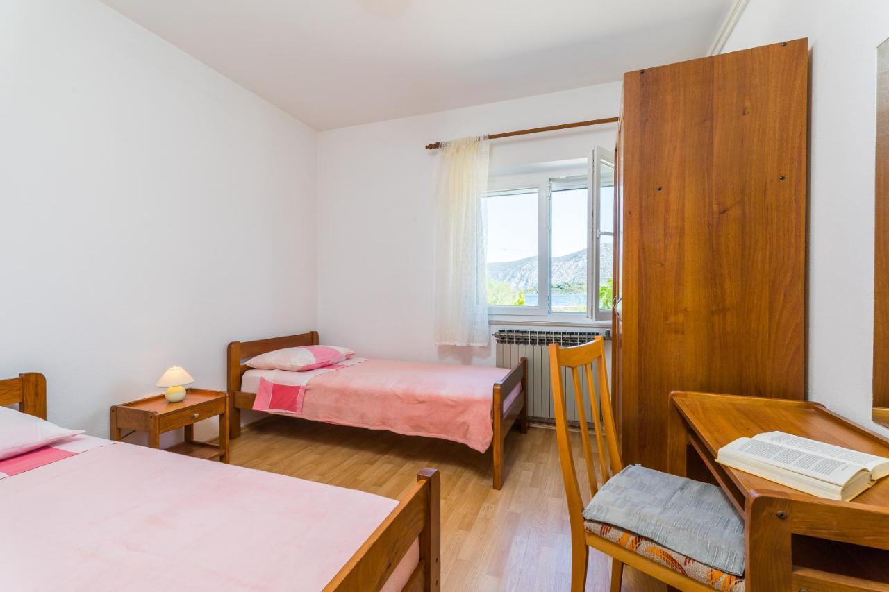 Apartment Kneze Račišće Zewnętrze zdjęcie